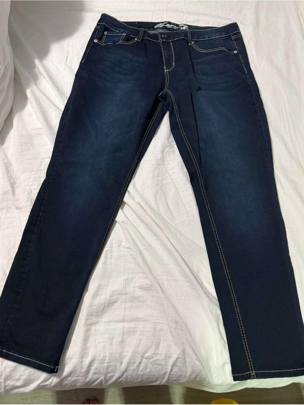 Seven7 Women's Straight Leg Jeans in Dark Blue